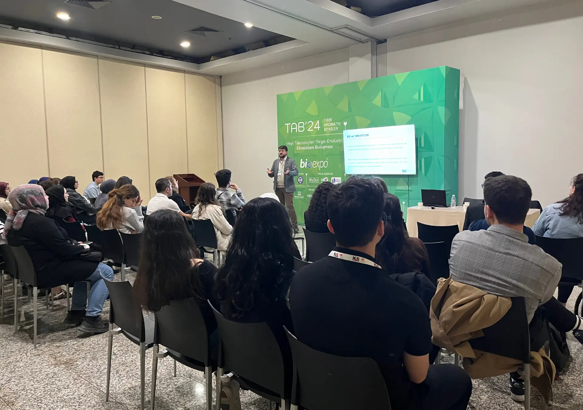 We Organized a Bioentrepreneurship Conference at BIOEXPO Life Sciences Fairs